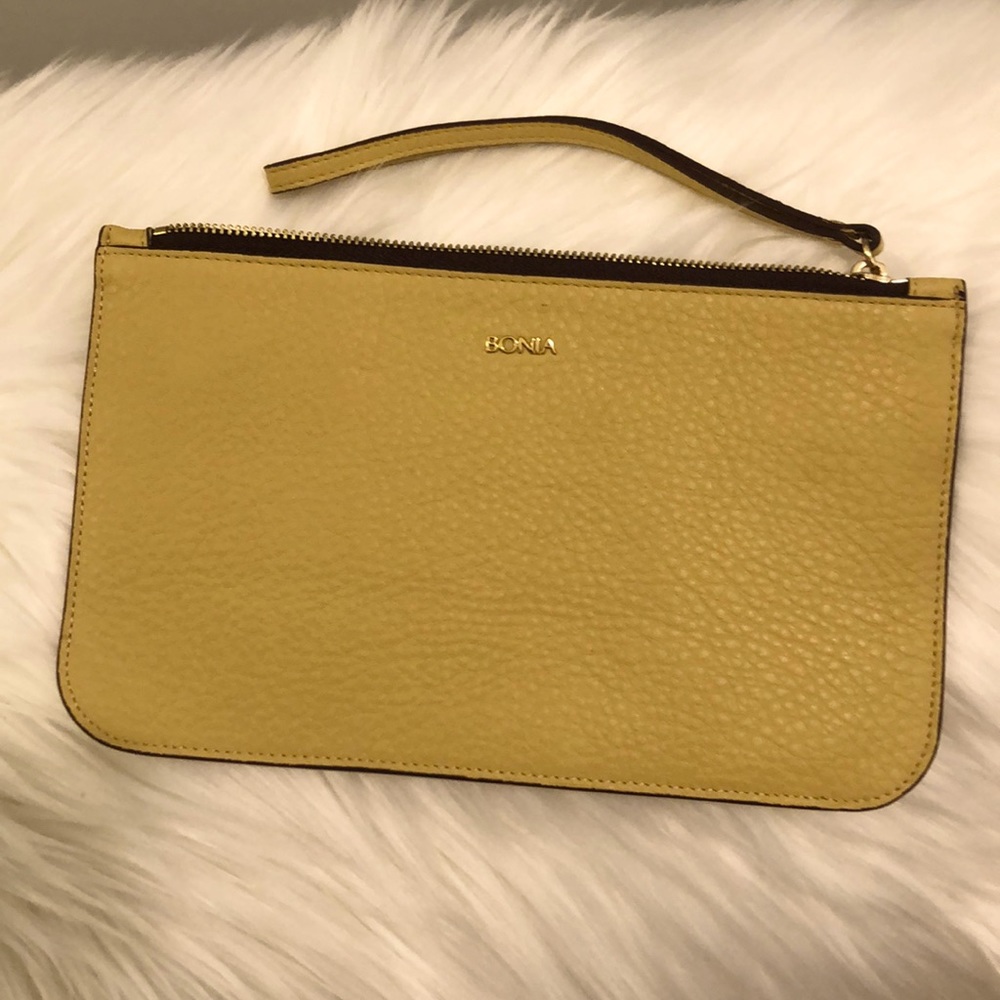 BONIA wristlet